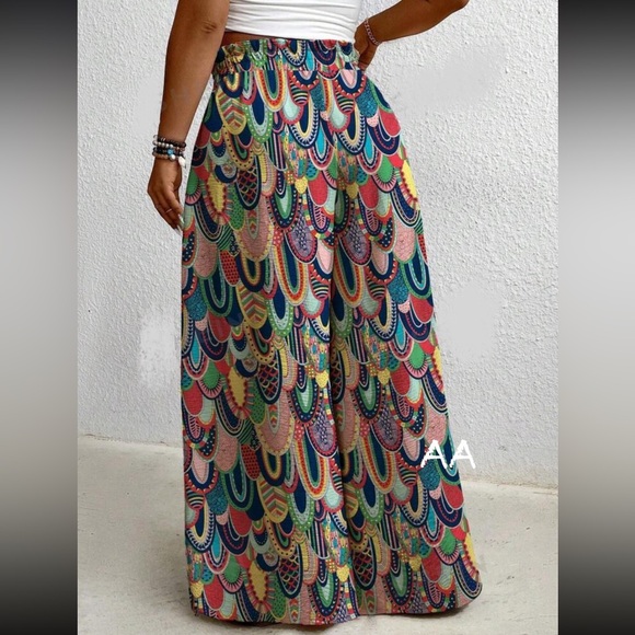 Plus Size Boho Abstract Geo Print Smocked High Waist Wide Leg Palazzo Pants - Picture 3 of 4
